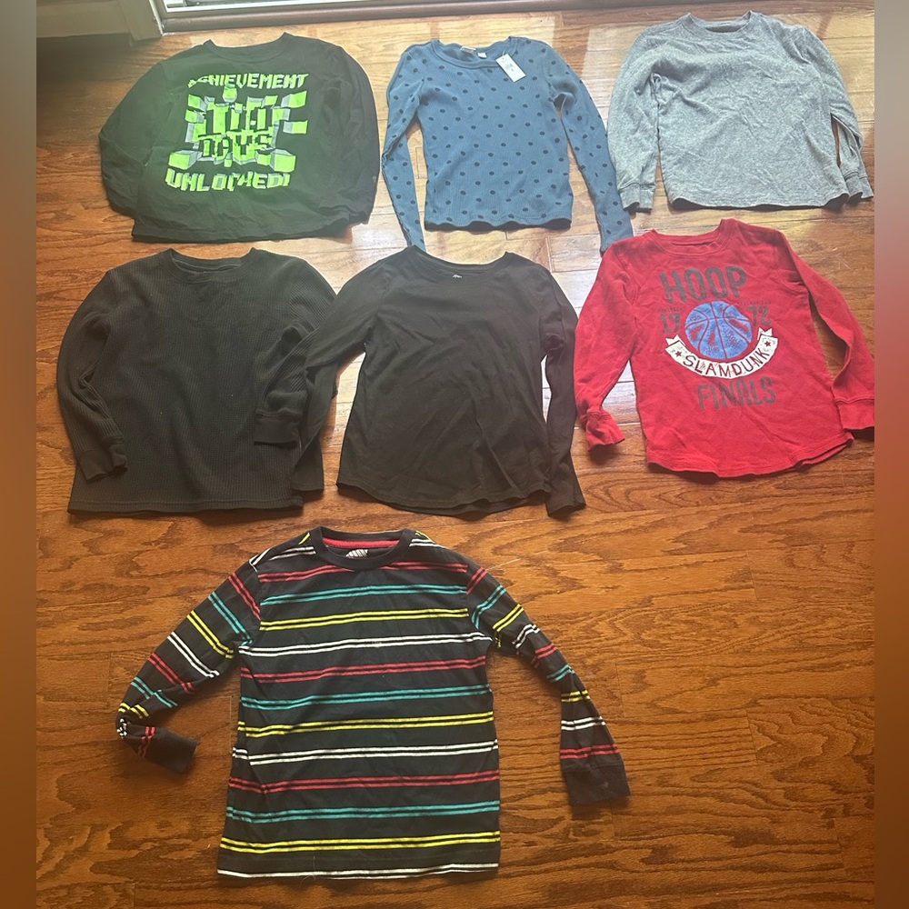 Boys Old Navy Red 'Hoop Finals' Long Sleeve Graphic Tee for Kids Size 7-8 7pcs